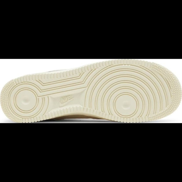 Nike Men’s Air Force 1 Low '07 LV8 Certified Fresh Rattan DO9801-200 Size 6.5 - Picture 2 of 5